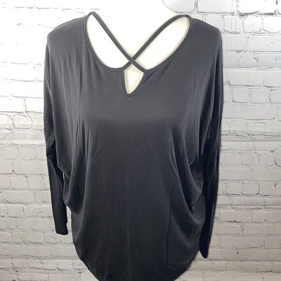 🖤✨ Francesca’s Black Top - Size Small - Very Soft - Long Sleeved - Picture 1 of 4